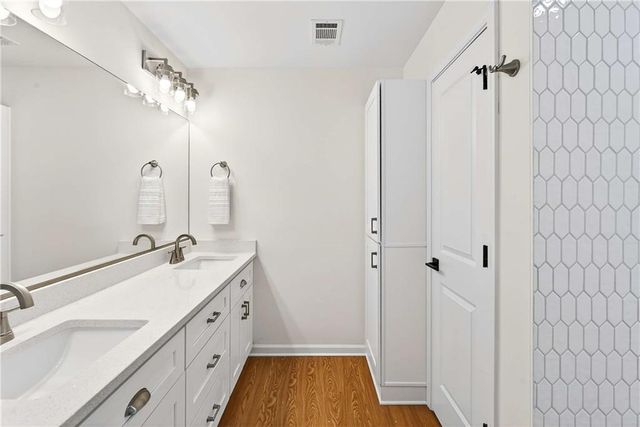 1028 Boston Ridge, Woodstock, GA 30189