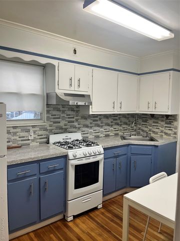 29 Pratt Street 2, New Rochelle, NY 10801