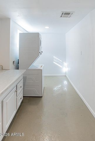 318 N Palm Street, Gilbert, AZ 85234