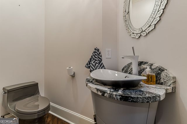 14 Otter Watch Point, Newnan, GA 30263