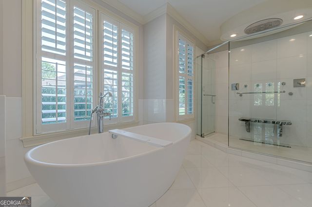 14 Otter Watch Point, Newnan, GA 30263