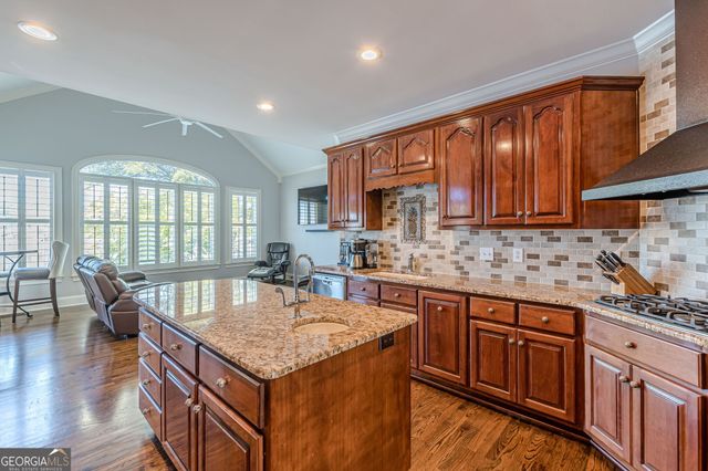 14 Otter Watch Point, Newnan, GA 30263