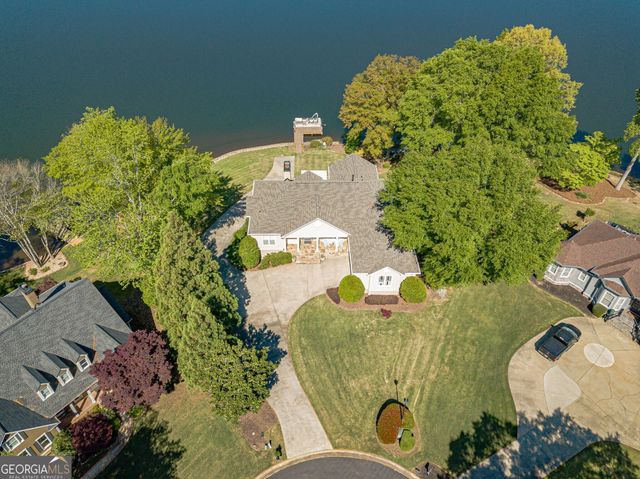 14 Otter Watch Point, Newnan, GA 30263