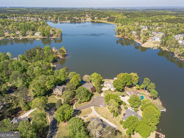 14 Otter Watch Point, Newnan, GA 30263