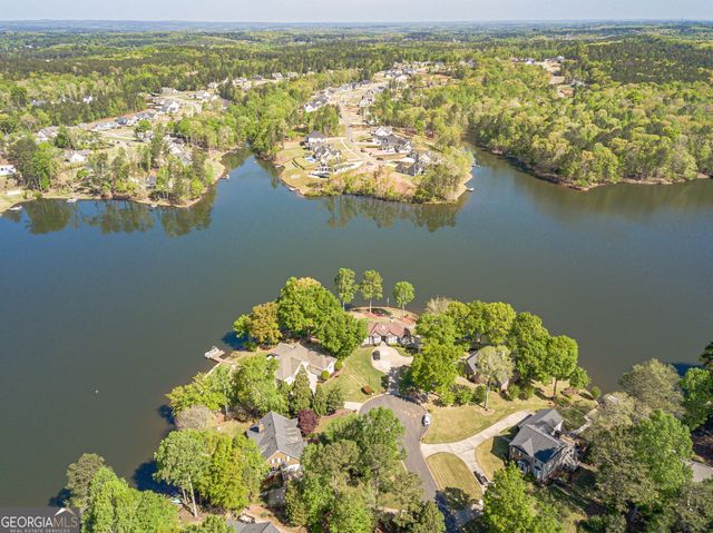 14 Otter Watch Point, Newnan, GA 30263