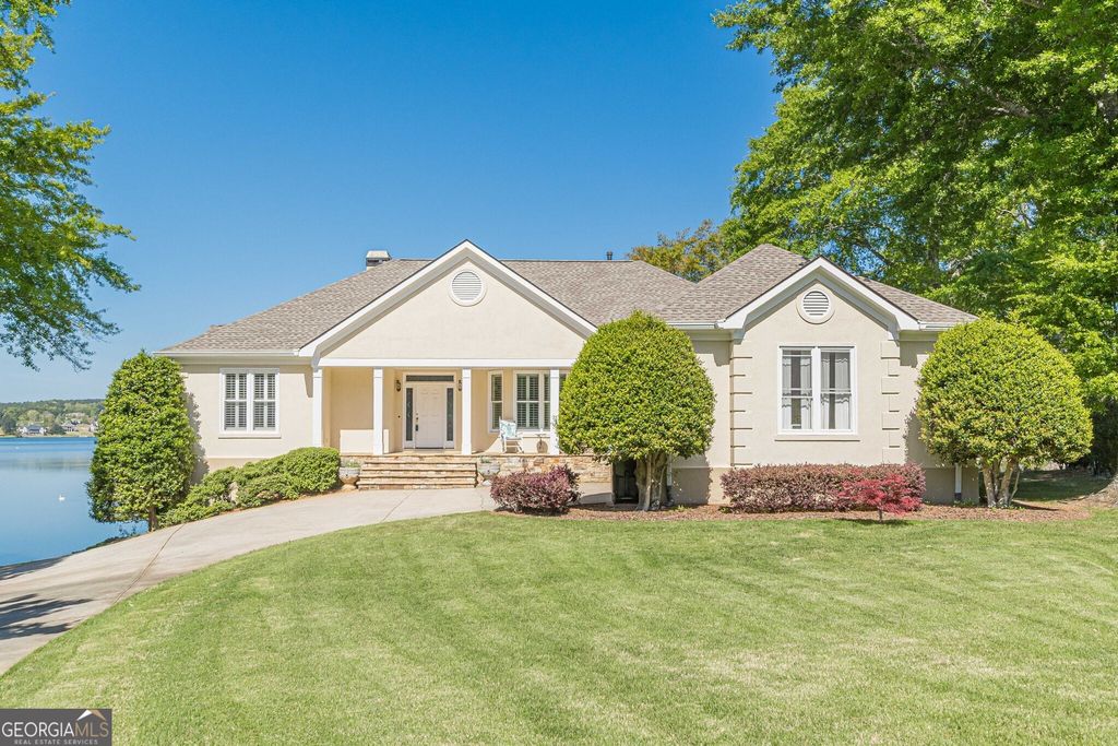 14 Otter Watch Point, Newnan, GA 30263