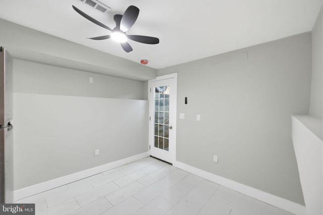 5906 BERWYN RD, College Park, MD 20740
