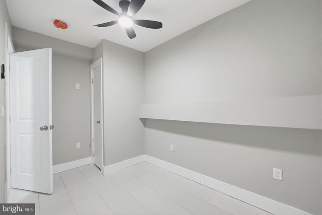 5906 BERWYN RD, College Park, MD 20740