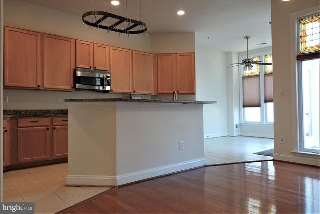 1115 CRESTFIELD DR, Rockville, MD 20850