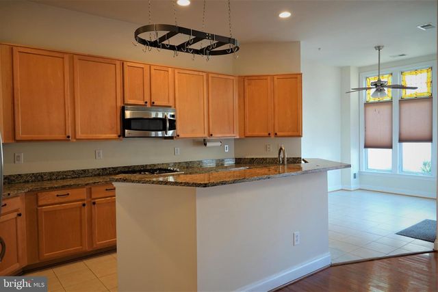 1115 CRESTFIELD DR, Rockville, MD 20850