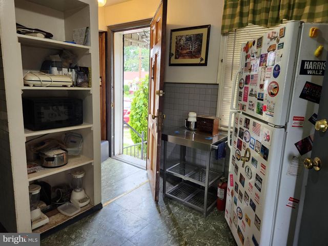 5023 ADDISON RD, Capitol Heights, MD 20743