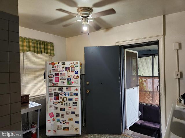 5023 ADDISON RD, Capitol Heights, MD 20743