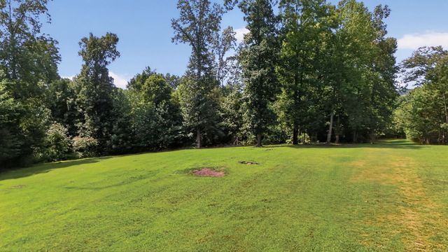 823 Oak Ridge Dr, Springfield, TN 37172