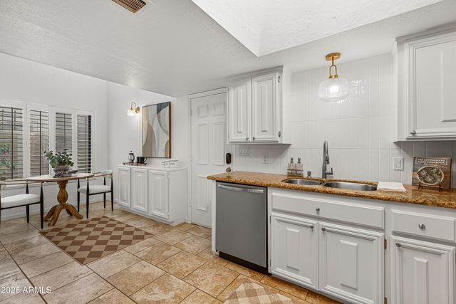 5812 N 12TH Street 31, Phoenix, AZ 85014