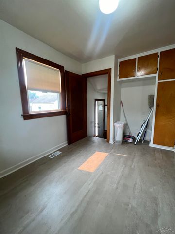 3035 Schaeffer Street, Saginaw, MI 48604
