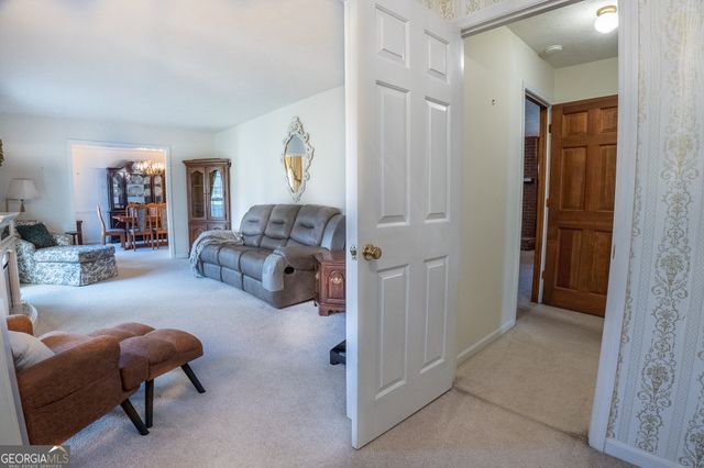 15 Mornside Drive, Forsyth, GA 31029