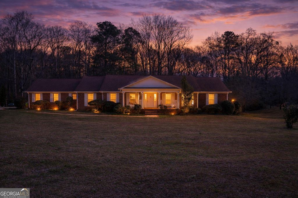 15 Mornside Drive, Forsyth, GA 31029