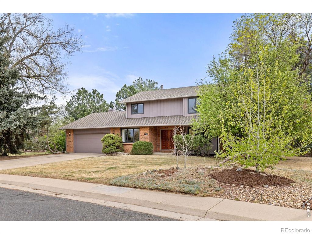 1766 W Choke Cherry Drive, Louisville, CO 80027