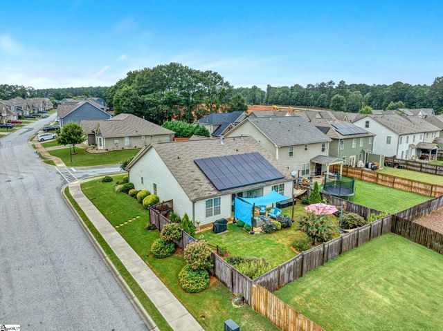 521 Bellgreen Avenue, Simpsonville, SC 29680