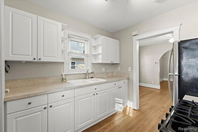 508 E Hudson Avenue, Royal Oak, MI 48067