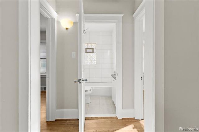 508 E Hudson Avenue, Royal Oak, MI 48067