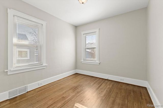 508 E Hudson Avenue, Royal Oak, MI 48067