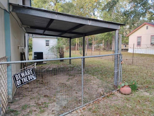 389 Rockdale, Livingston, TX 77351