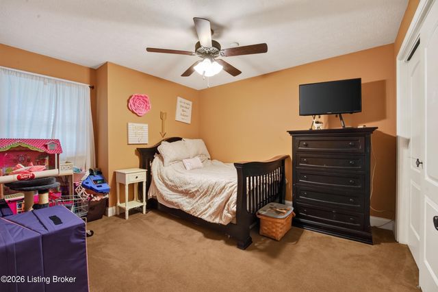 385 Briarwood Cir, Elizabethtown, KY 42701
