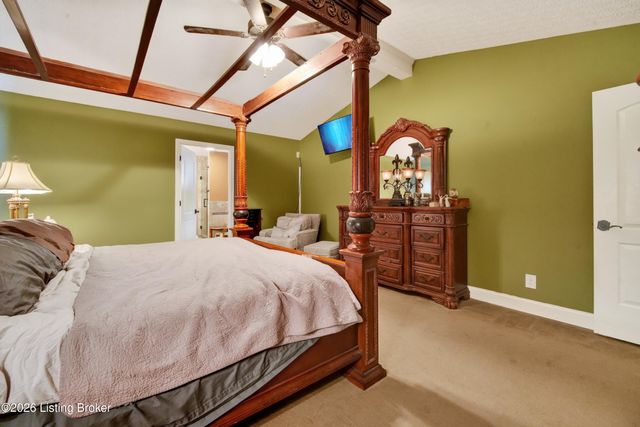 385 Briarwood Cir, Elizabethtown, KY 42701
