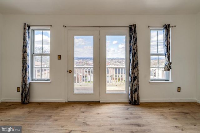 225-B N 14TH ST, Reading, PA 19604