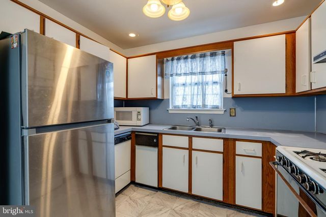 225-B N 14TH ST, Reading, PA 19604