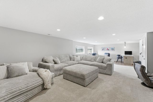 4513 N Bluestem St, Maize, KS 67101