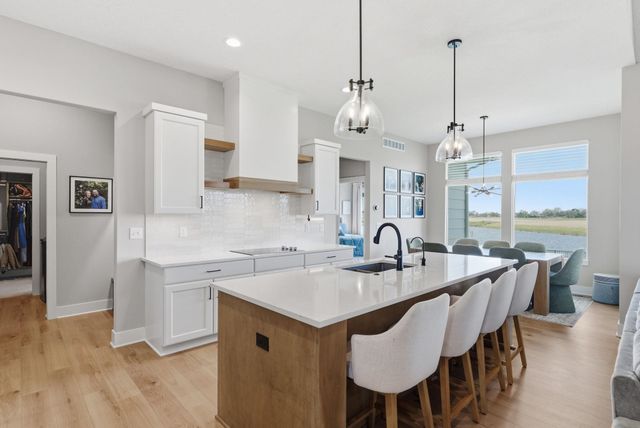 4513 N Bluestem St, Maize, KS 67101