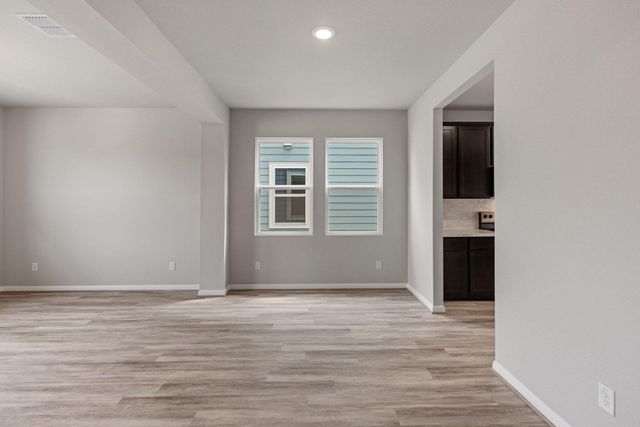 110 Cherry Blossom LN, Taylor, TX 76574