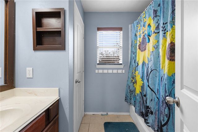 2108 Miana Court, Bryan, TX 77807