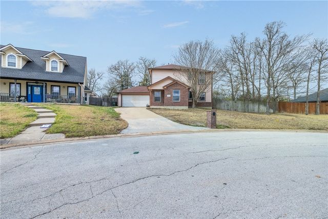 2108 Miana Court, Bryan, TX 77807