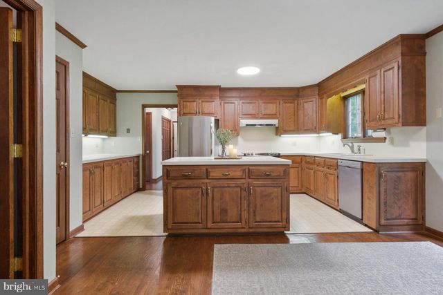 4108 HARVEST LN, Salisbury, MD 21804