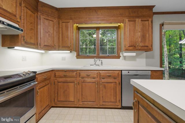 4108 HARVEST LN, Salisbury, MD 21804