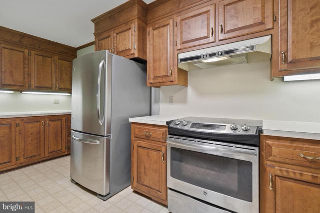 4108 HARVEST LN, Salisbury, MD 21804