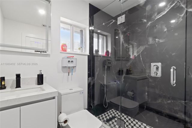 14052 SW 167th Ter, Miami, FL 33177