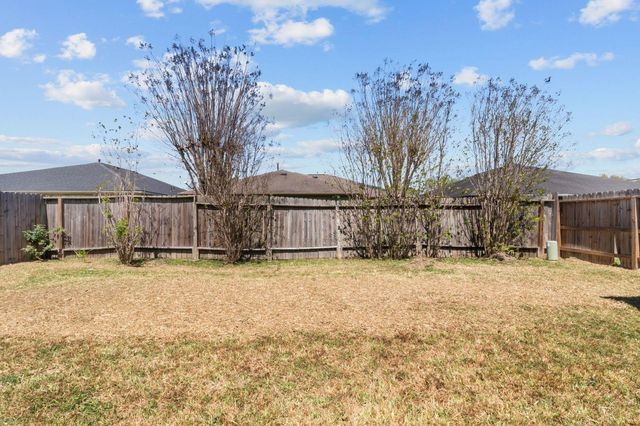 5227 Honeyvine Drive, Houston, TX 77048