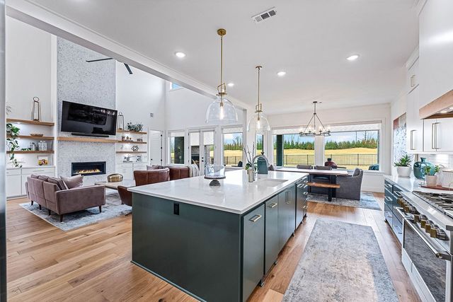 4310 S Exeter Drive, Rogers, AR 72758