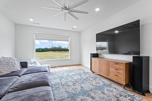 4310 S Exeter Drive, Rogers, AR 72758