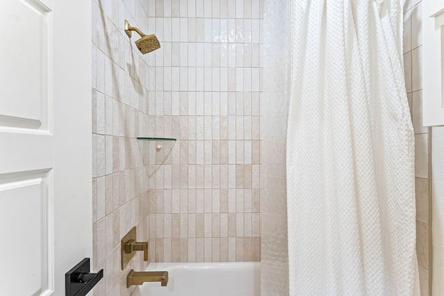 4310 S Exeter Drive, Rogers, AR 72758