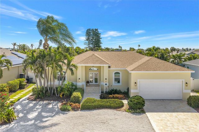 343 8TH AVENUE N, Tierra Verde, FL 33715