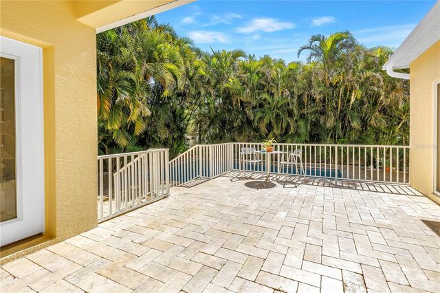 343 8TH AVENUE N, Tierra Verde, FL 33715