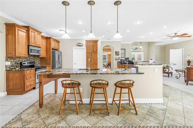 343 8TH AVENUE N, Tierra Verde, FL 33715