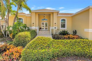 343 8TH AVENUE N, Tierra Verde, FL 33715