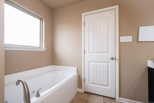 115 Harvick Circle, Cabot, AR 72023