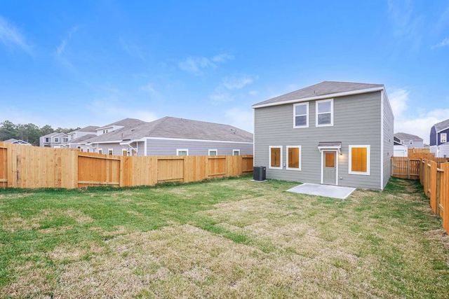 8207 Blooming Meadow Lane, Houston, TX 77016